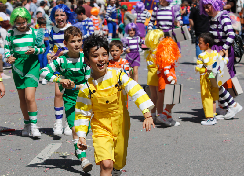 Carnaval das Crianças saiu finalmente à rua