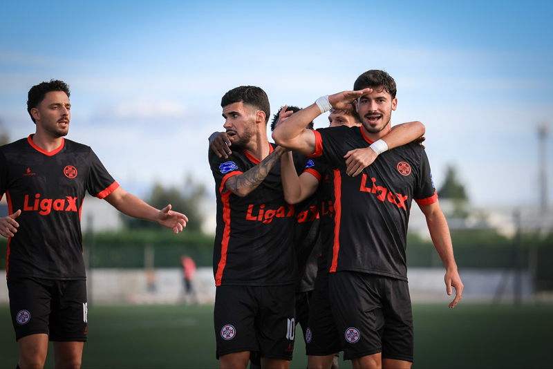Futebol: Ovarense segue líder isolada após goleadas ao Alba e ao Avanca